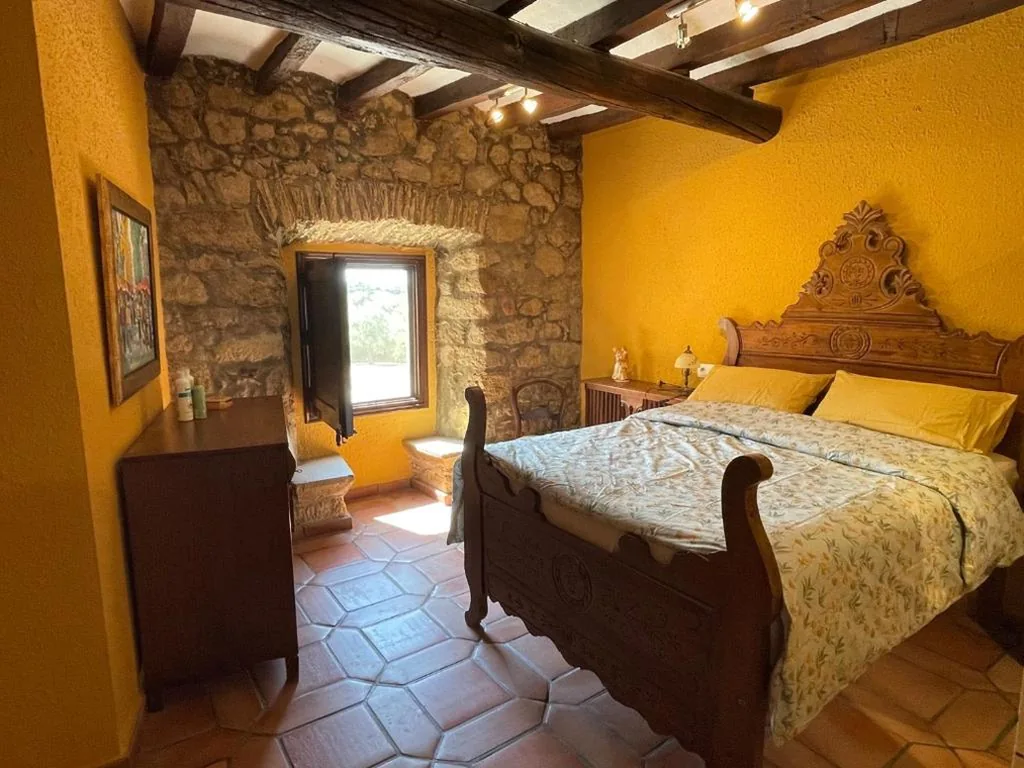 泳池景双人间 — Mas Feliu Turismo Rural