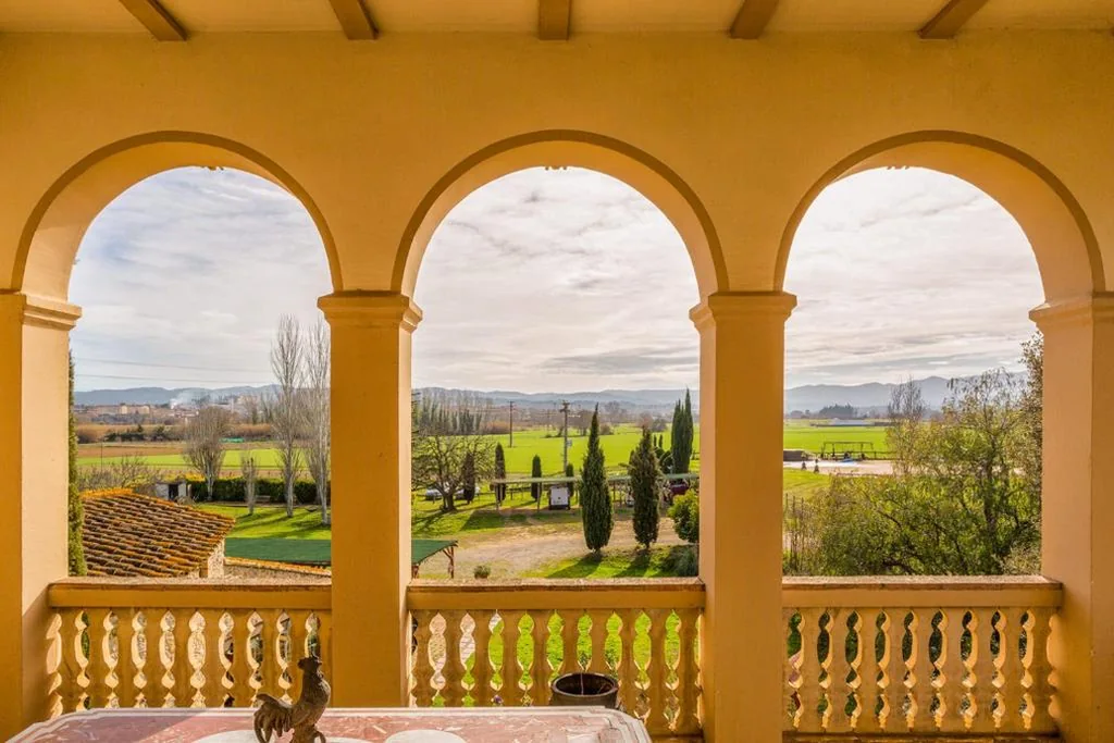 Deluxe Apartment — Mas Gran de Cruïlles - Mas Rural - Hotel & Events