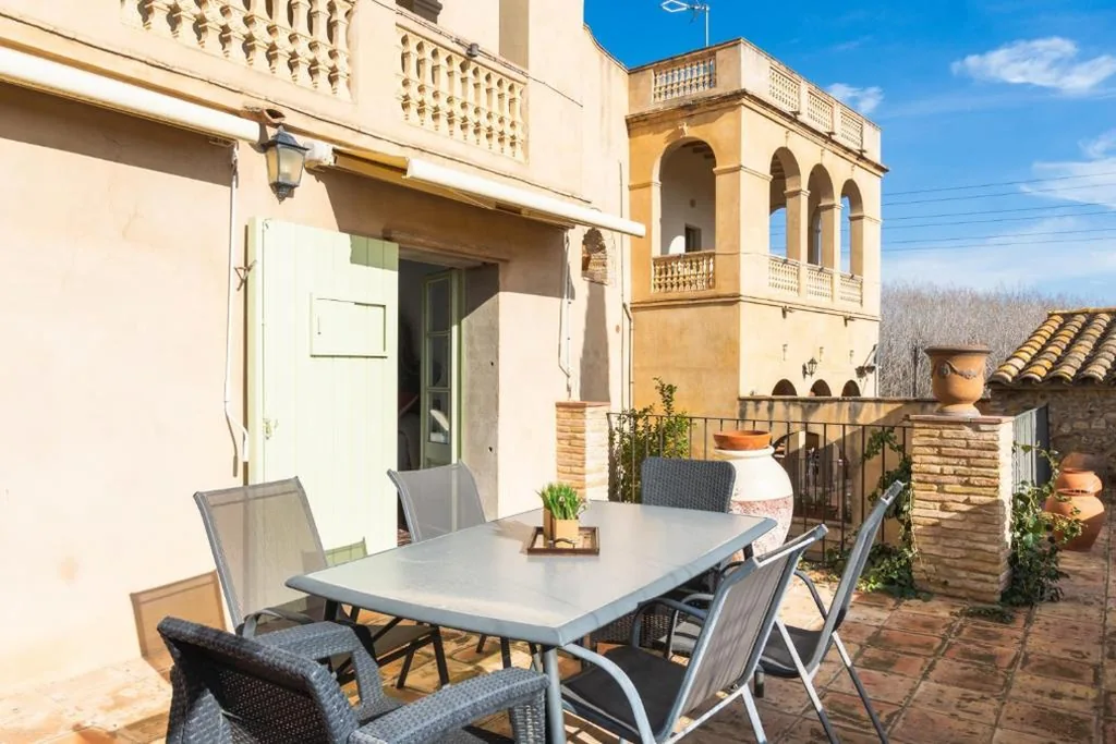 Deluxe Apartment — Mas Gran de Cruïlles - Mas Rural - Hotel & Events