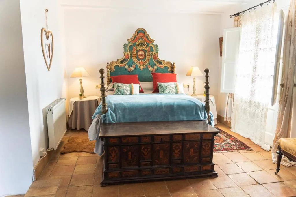 Suite with Terrace — Mas Gran de Cruïlles - Mas Rural - Hotel & Events