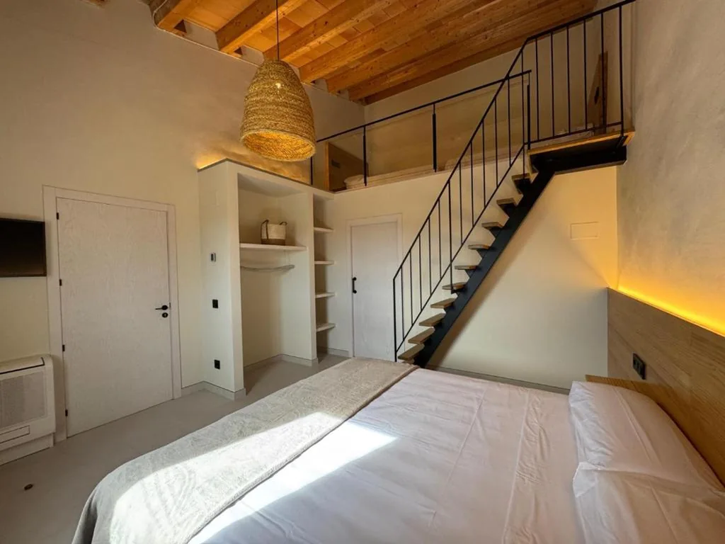 Habitación Cuádruple con baño privado — Mas Les Arrabassades