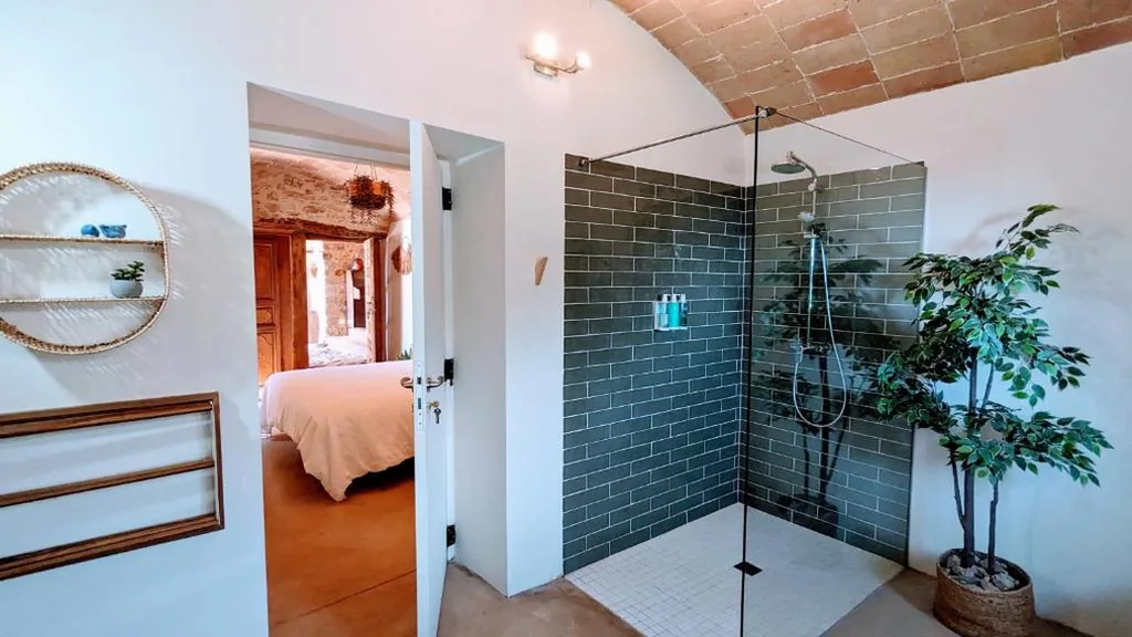 Quarto Deluxe com cama extragrande — Mas Oms