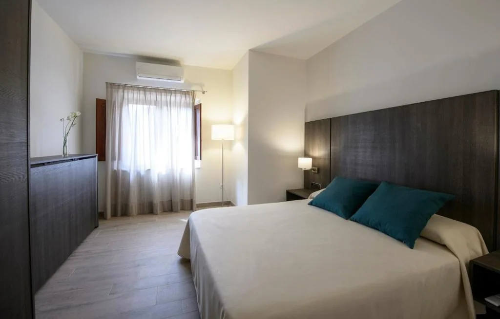 Apartamento de 1 dormitorio en la masía con terraza — Mas Pere Pau