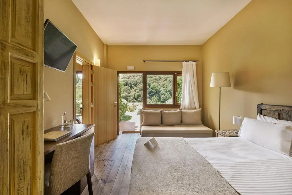 2 miteinander verbundene Doppelzimmer mit Gartenblick — Mas Salagros EcoResort & SPA