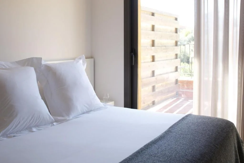 Habitación Doble Superior o Triple con terraza — Mas Vivent