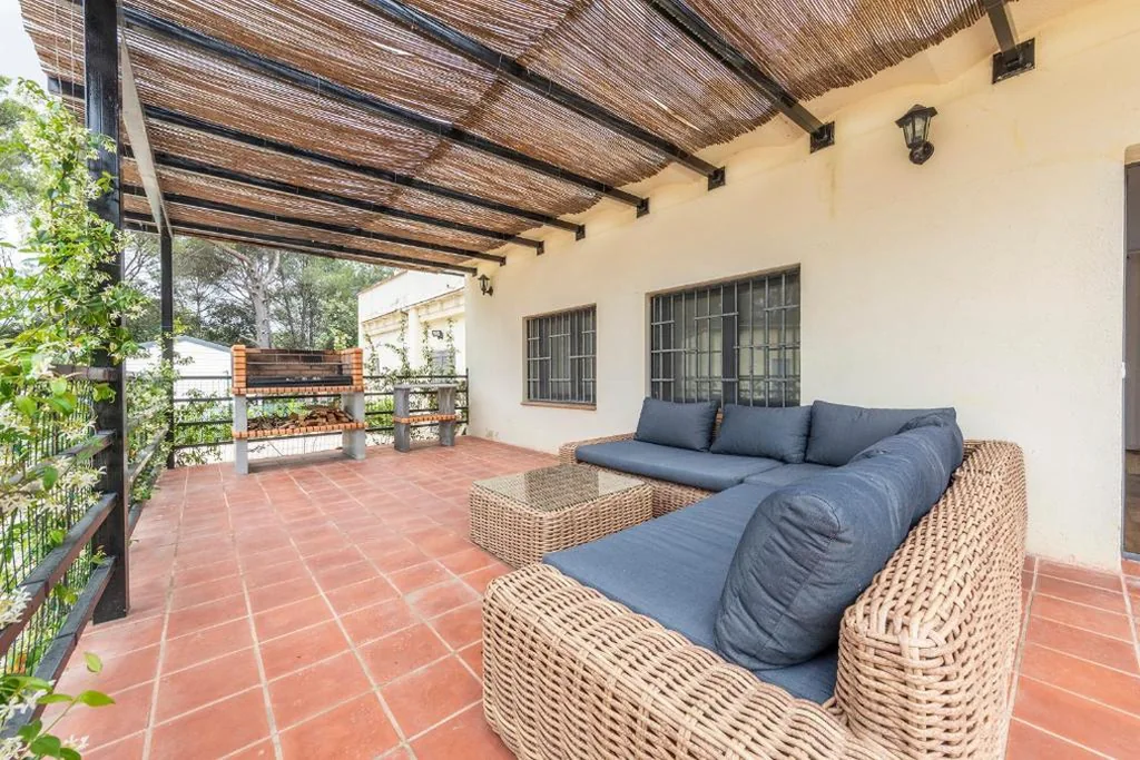 Apartamento com 2 quartos e vista para o jardim — Mas Xibeques