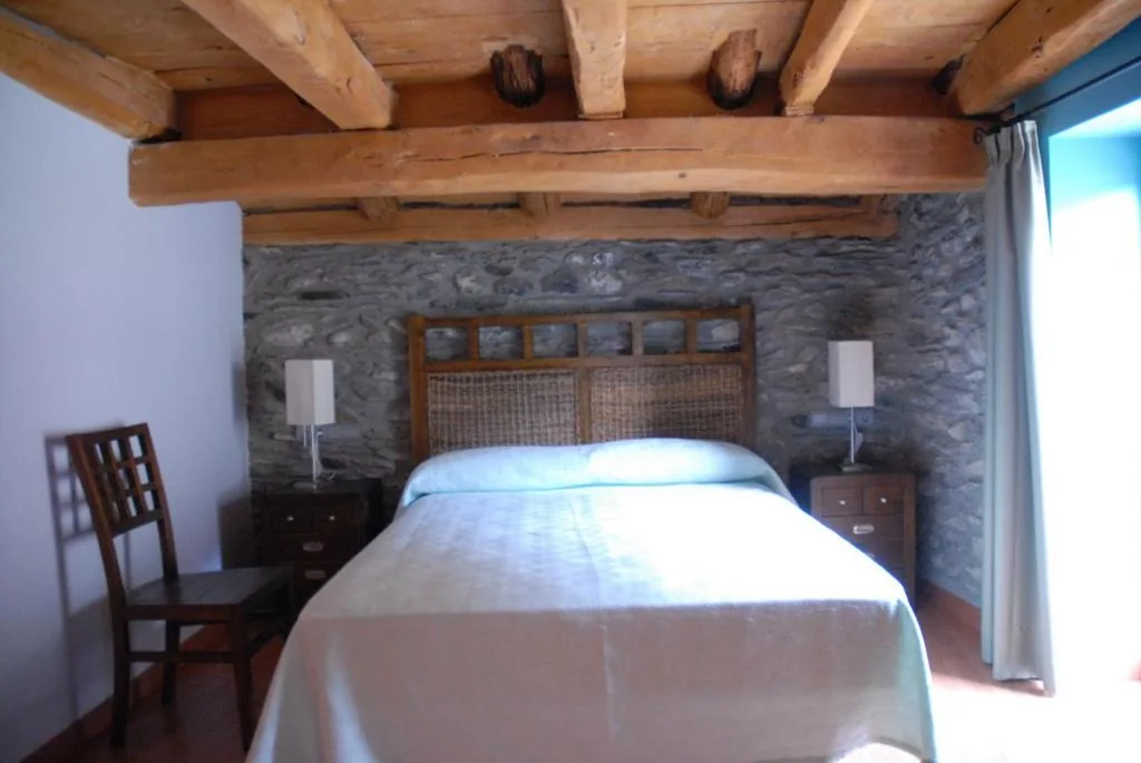 Quarto Duplo com vista para a montanha — Masia d'en Valentí