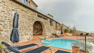 Masia de Queralt Luxury Casa Rural Spa y Vistas — photo 4