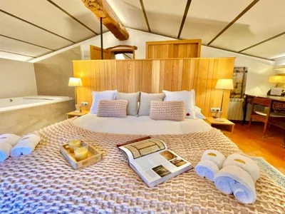 Masia de Queralt Luxury Casa Rural Spa y Vistas — photo 12