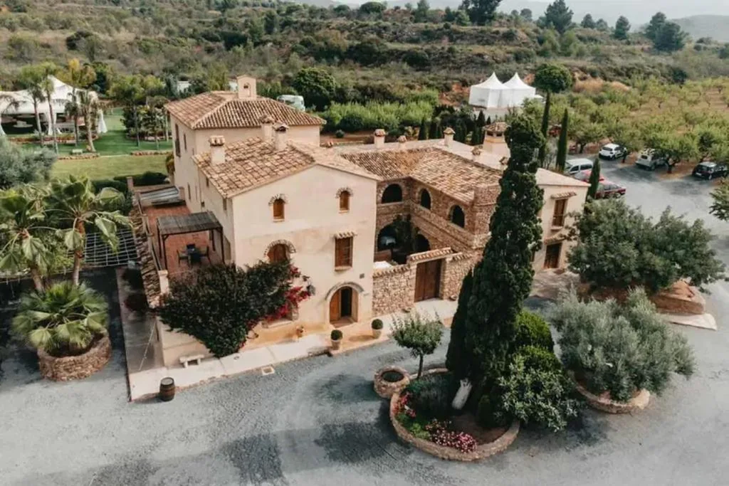 Masía Durbá Hotel B&B