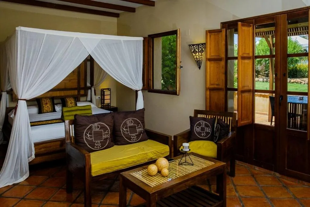 Suite Junior — Masía Durbá Hotel B&B