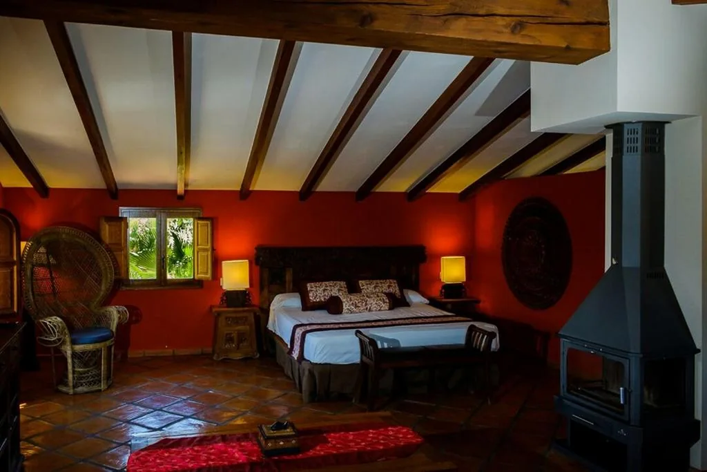 Suite — Masía Durbá Hotel B&B