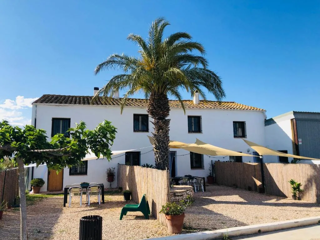 Haus mit 2 Schlafzimmern — Masia Llambrich