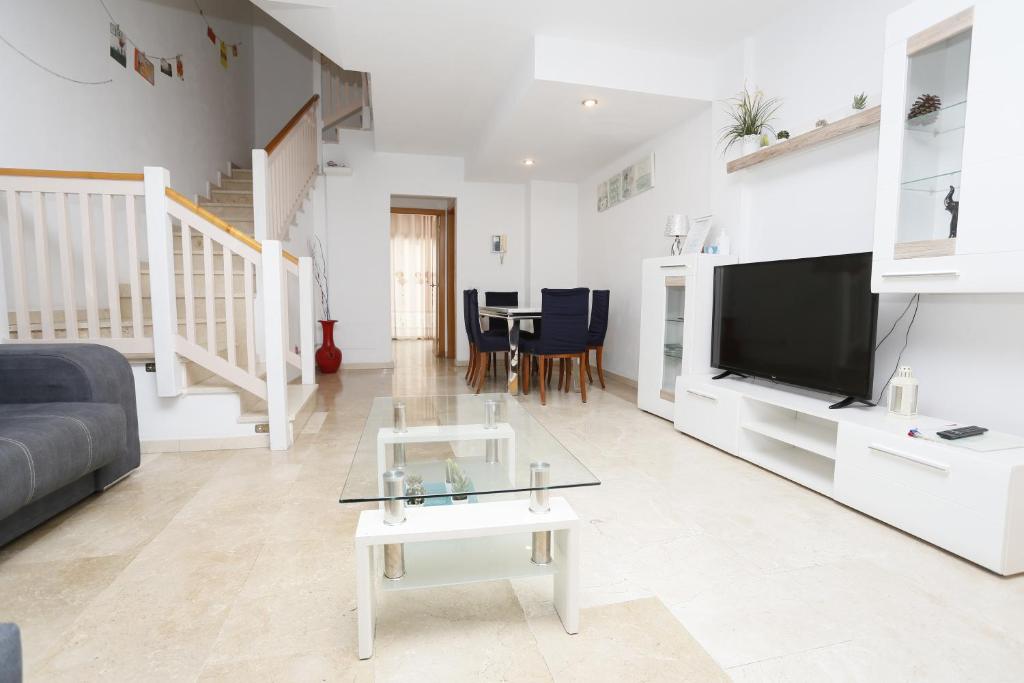 Masvacation HR, 4Room, Terrace, Parking