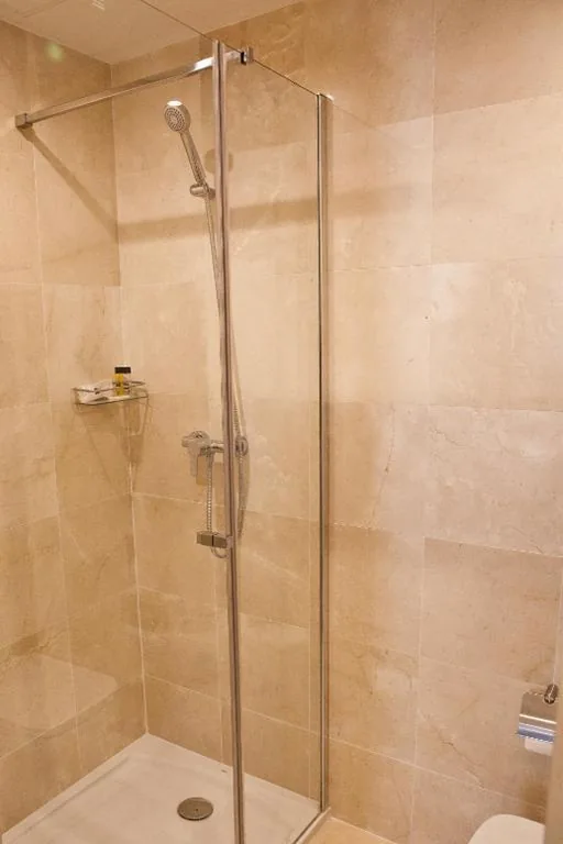 Habitación Doble Pequeña — May Ramblas Hotel