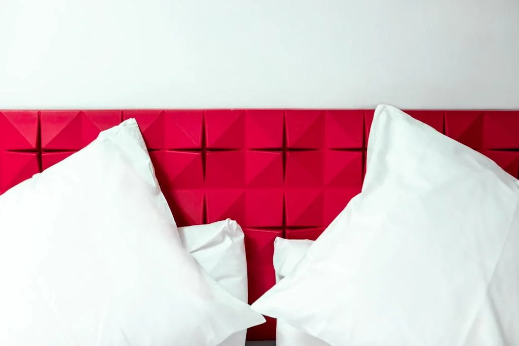 Budget tweepersoonskamer - begane grond — Mayerling Hotel