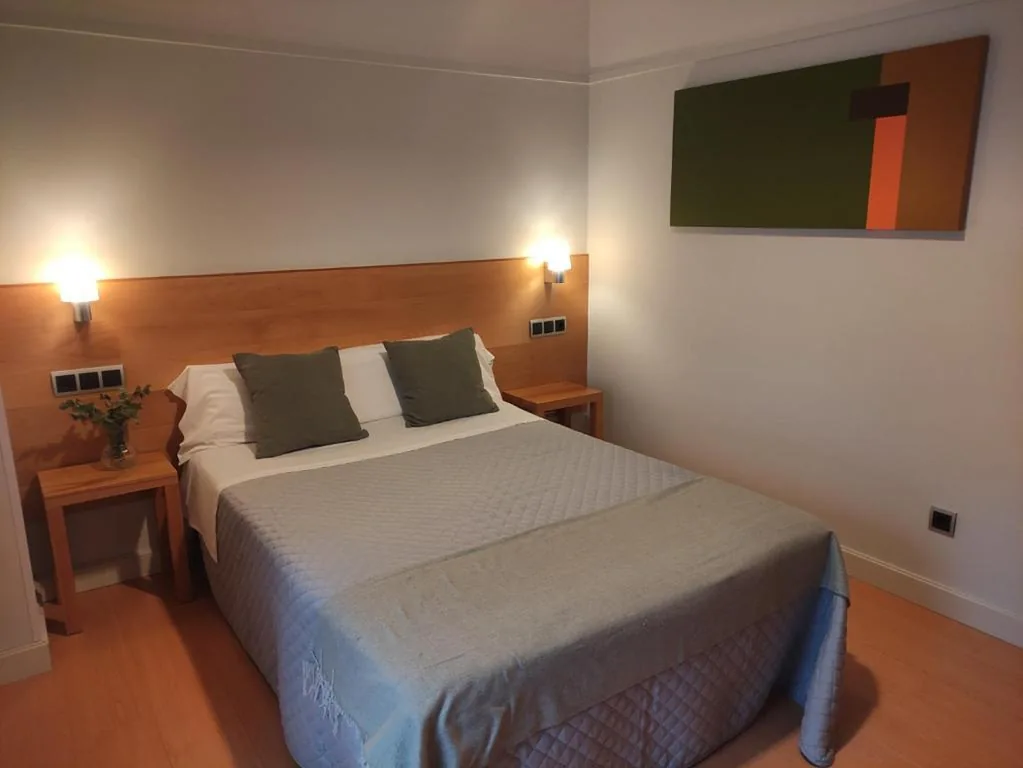 Small Double Room — Mayor 71- El Hostalito