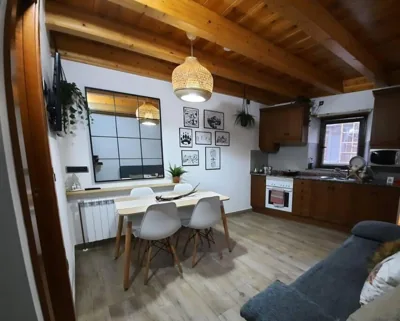 mcastet, casita aranesa en el valle de aran — foto 7