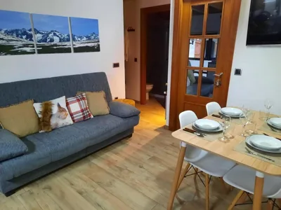 mcastet, casita aranesa en el valle de aran — foto 10