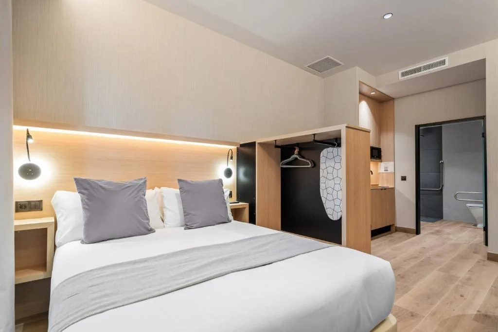 Studio – barrierefrei für Personen mit eingeschränkter Mobilität — Medichë Rooms General Ricardos