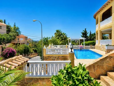 Mediterranean Luxury Villa by NRAS — Foto 4
