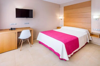 Mediterraneo Bay Hotel & Resort — foto 8