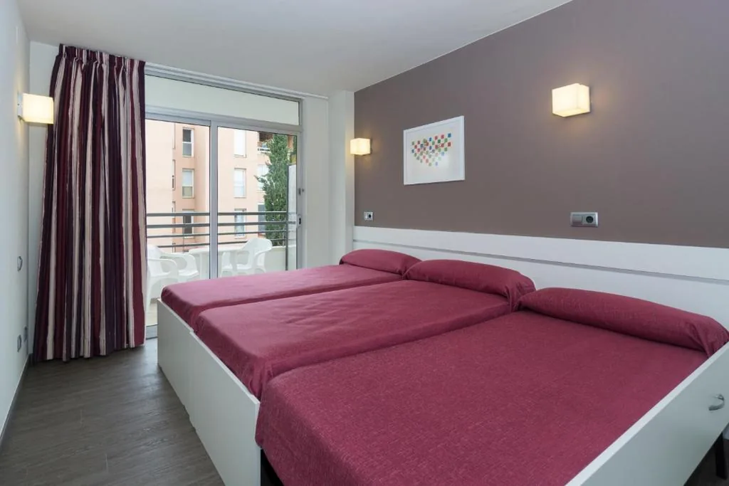 Studio (2 adultes + 1 enfant) — Medplaya Aparthotel Esmeraldas
