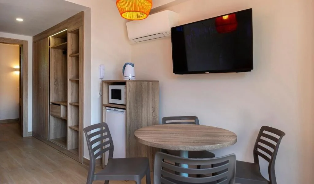 ファミリールーム — Medplaya Aparthotel Sant Eloi
