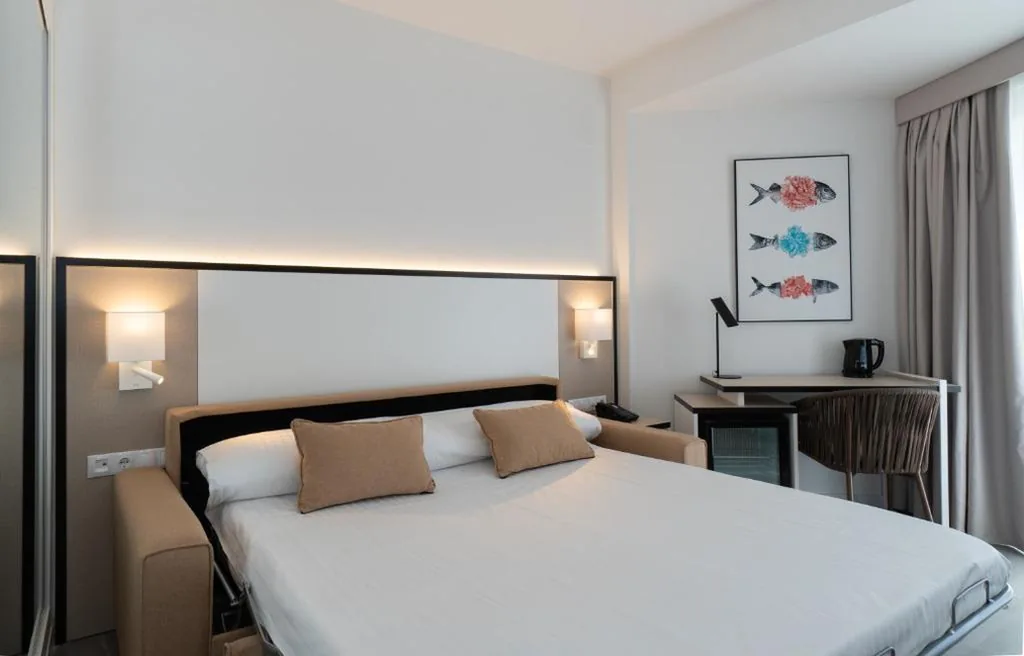 Junior Suite (2 Erwachsene) — Medplaya Hotel Regente