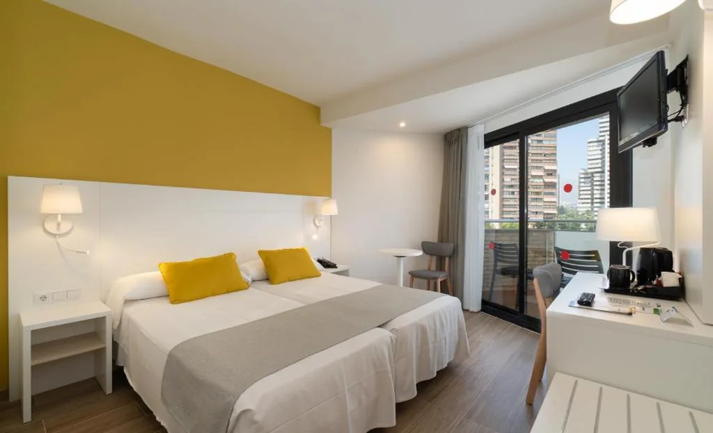 Habitación Familiar — Medplaya Hotel Rio Park