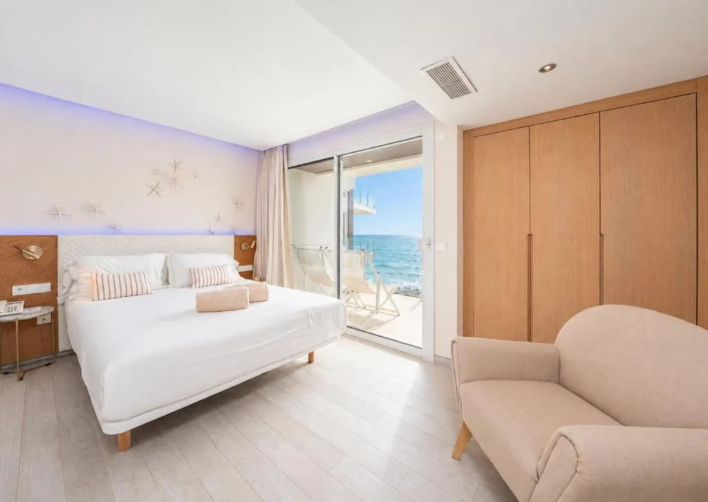 Camera doppia con vista mare — Melbeach Hotel & Spa - Adults Only