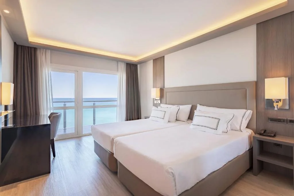 Premium Room with Sea View — Meliá Alicante