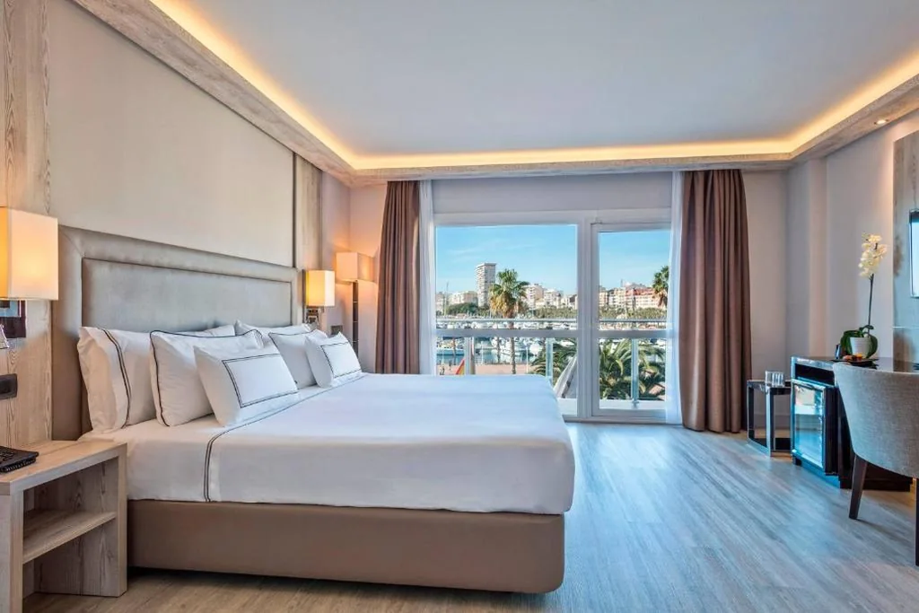 Premium Room — Meliá Alicante