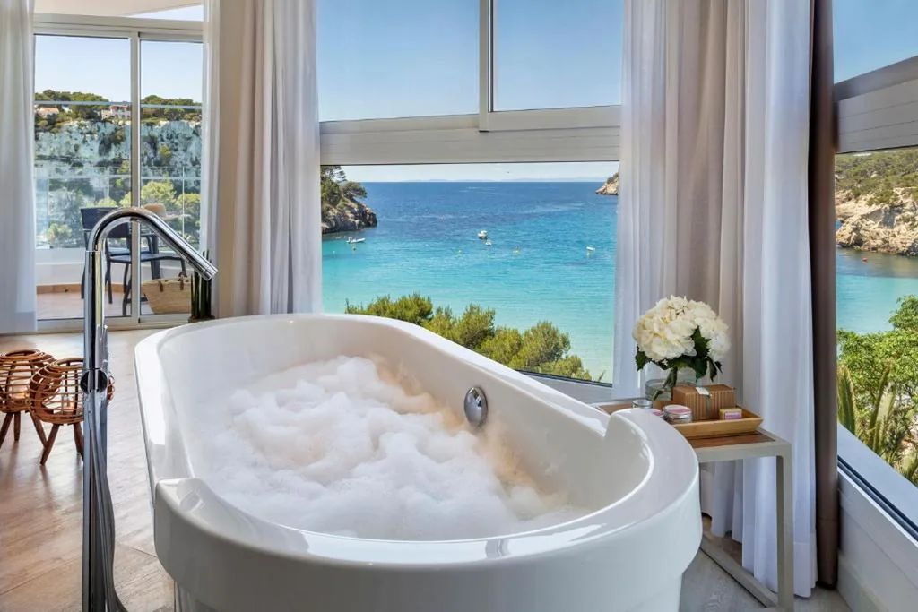The Levelジュニアスイート — Meliá Cala Galdana