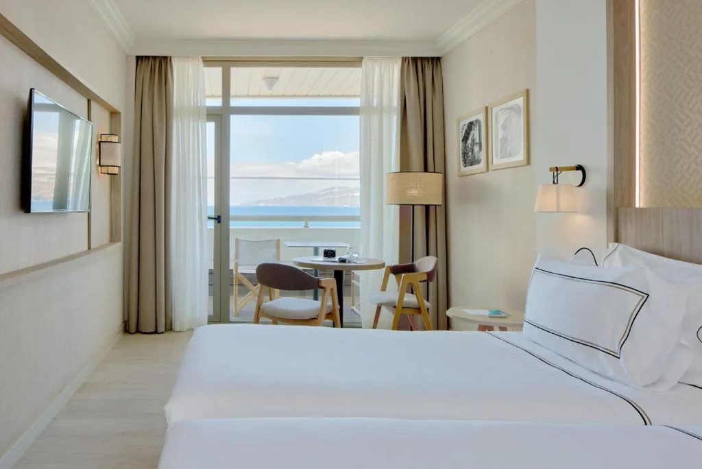 Tweepersoonskamer met direct uitzicht op zee - 2 bedden — Meliá Costa Atlantis Tenerife