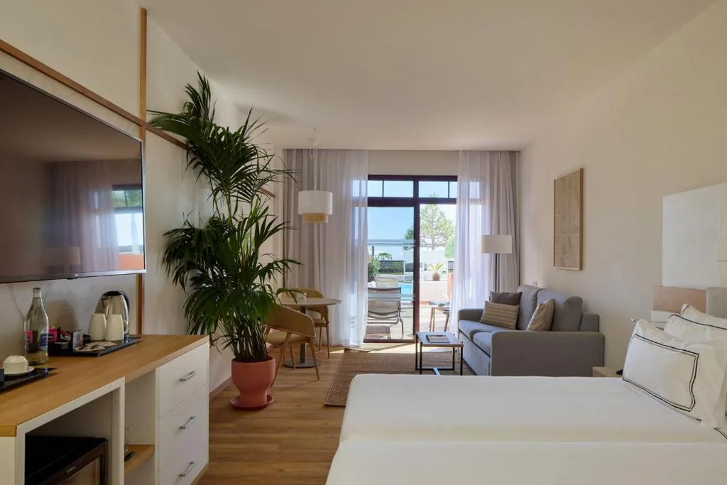 Suite Junior The Level con acceso a la piscina — Meliá Jardines del Teide - Adults Only