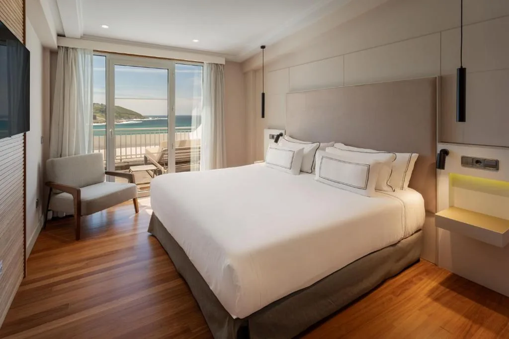 Suite Duplex avec vue sur la mer — Meliá Maria Pita