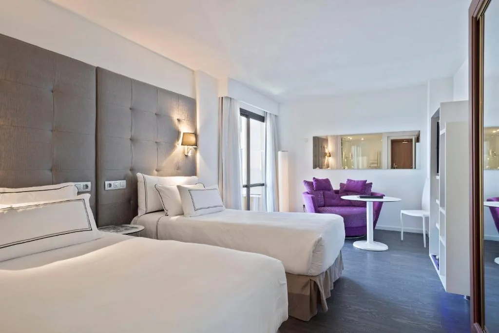 Camera doppia Premium - 1 o 2 letti — Meliá Palma Marina