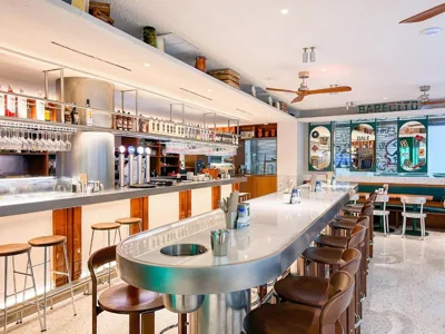Meliá Plaza Valencia — 照片 7