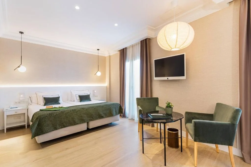 Executive Junior Suite — Meliá Plaza Valencia