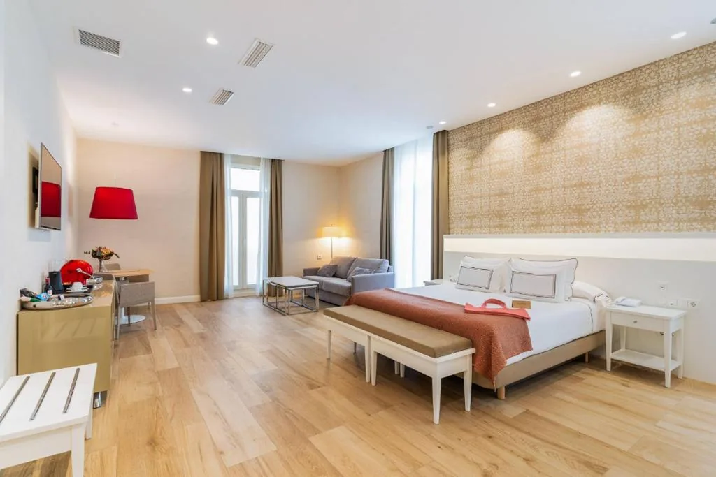 Junior Suite — Meliá Plaza Valencia