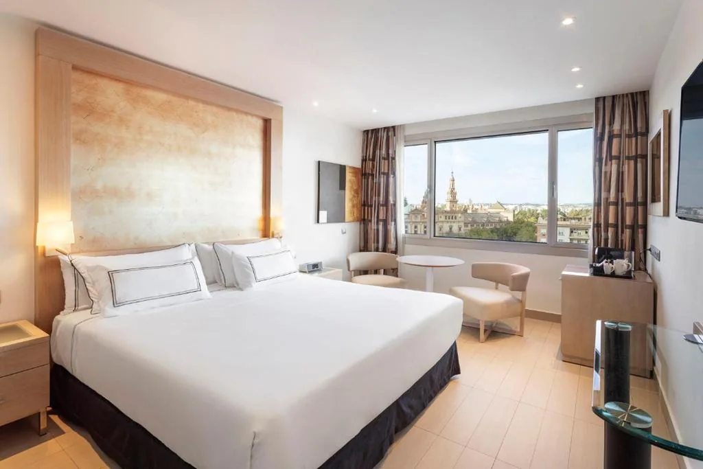 The Level Room — Meliá Sevilla