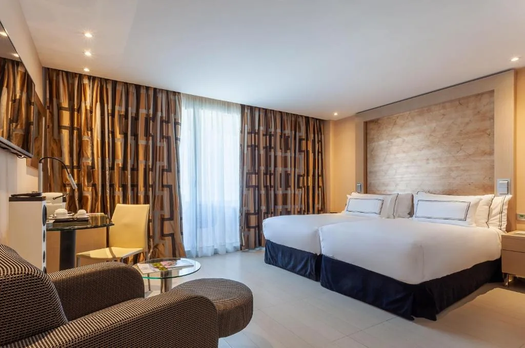 The Level Premium Room — Meliá Sevilla