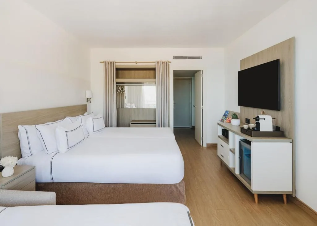 Double Room with Sofa Bed (3 Adults) — Meliá Sitges