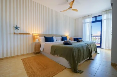 Meloneras 21 Jacuzzi Swimming pool, garden, BBC and private parking a 5 min walk to the beach — photo 8