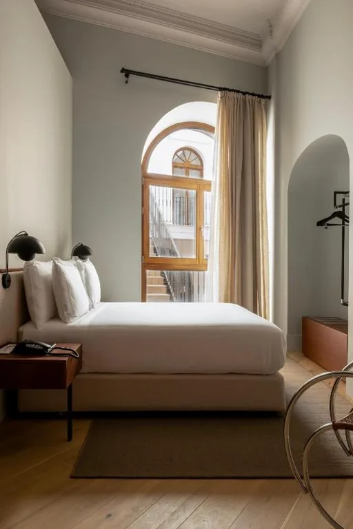 Habitación Superior — Mercer Residences Sevilla