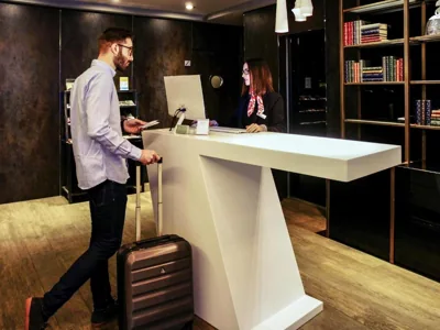 Mercure Madrid Centro — 写真 5