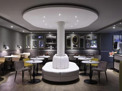 Mercure Madrid Centro — 写真 9