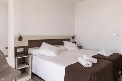 Mesón Hostal La Cabaña — photo 10