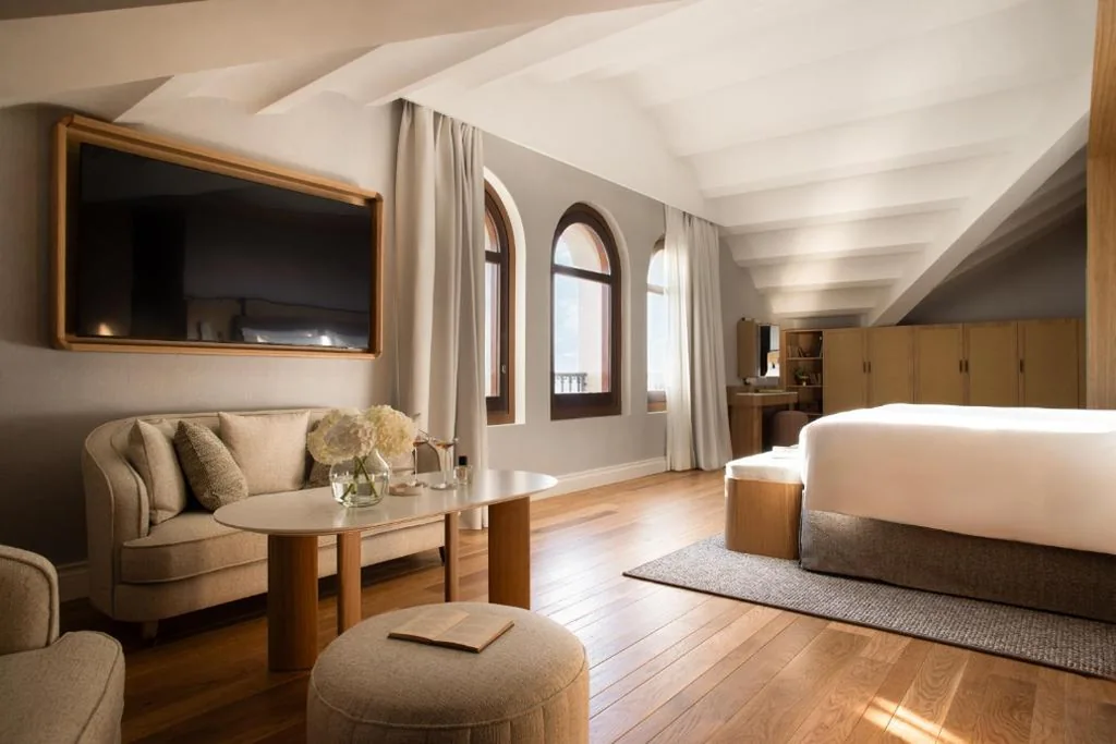 Suite Junior — METT Barcelona GL - A Leading Hotel of the World